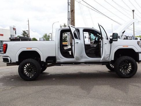 Used 2025 GMC Sierra 3500 Denali w/ Denali Reserve Package AWD/4WD image 44