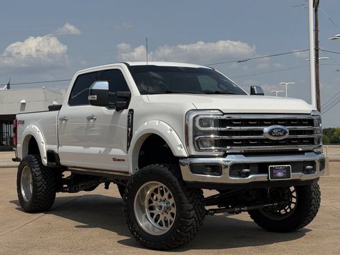 Used 2024 Ford F250 King Ranch w/ Chrome Package AWD/4WD image 2