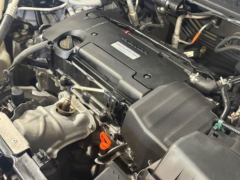 Used 2018 Honda CR-V LX image 34