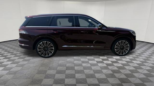 Used 2022 Lincoln Aviator Black Label AWD/4WD image 6