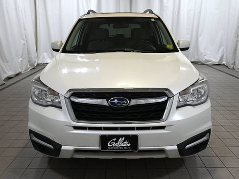 Used 2017 Subaru Forester 2.5i Premium w/ All-Weather Package AWD/4WD image 16
