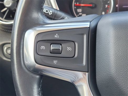 Used 2019 Chevrolet Blazer LT image 18