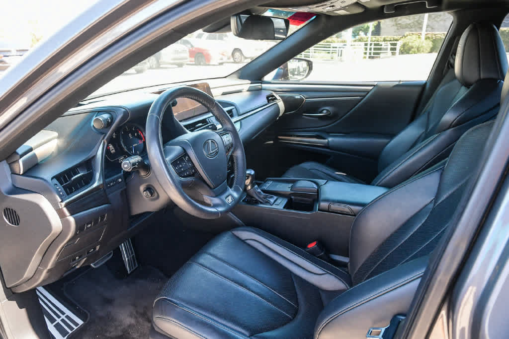 Used 2019 Lexus ES 350 F Sport w/ Accessory Package 2 FWD image 16