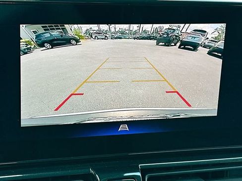 Used 2025 Chevrolet TrailBlazer LT AWD/4WD image 13