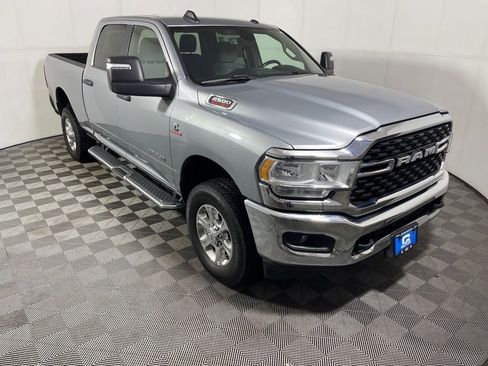 Used 2024 RAM 2500 Big Horn AWD/4WD image 1