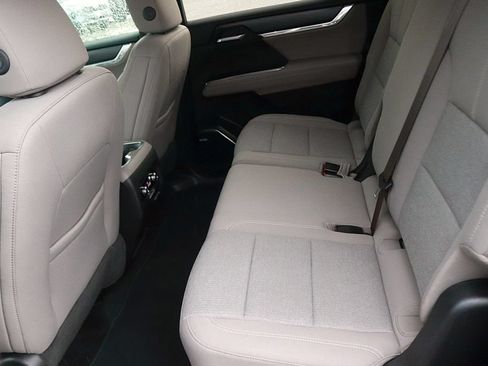Used 2025 GMC Acadia Elevation FWD image 16