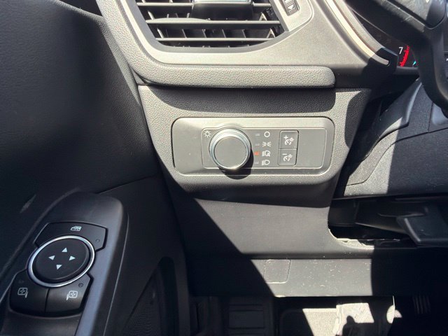 Used 2020 Ford Escape SE FWD image 14