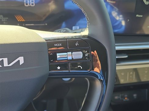 New 2026 Kia Sorento LX image 33