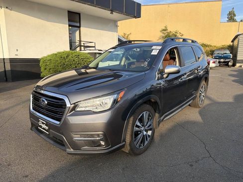 Used 2019 Subaru Ascent Touring w/ Popular Package #2A AWD/4WD image 1