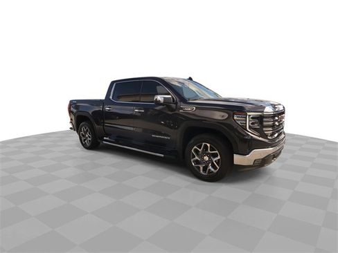 Used 2023 GMC Sierra 1500 SLT w/ SLT Premium Plus Package image 2