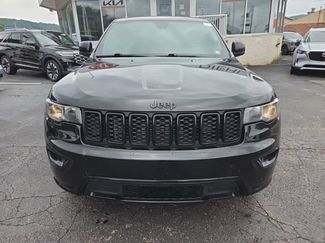 Used 2019 Jeep Grand Cherokee Altitude AWD/4WD video 2