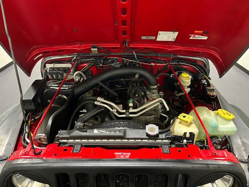 Used 2006 Jeep Wrangler Unlimited AWD/4WD image 15