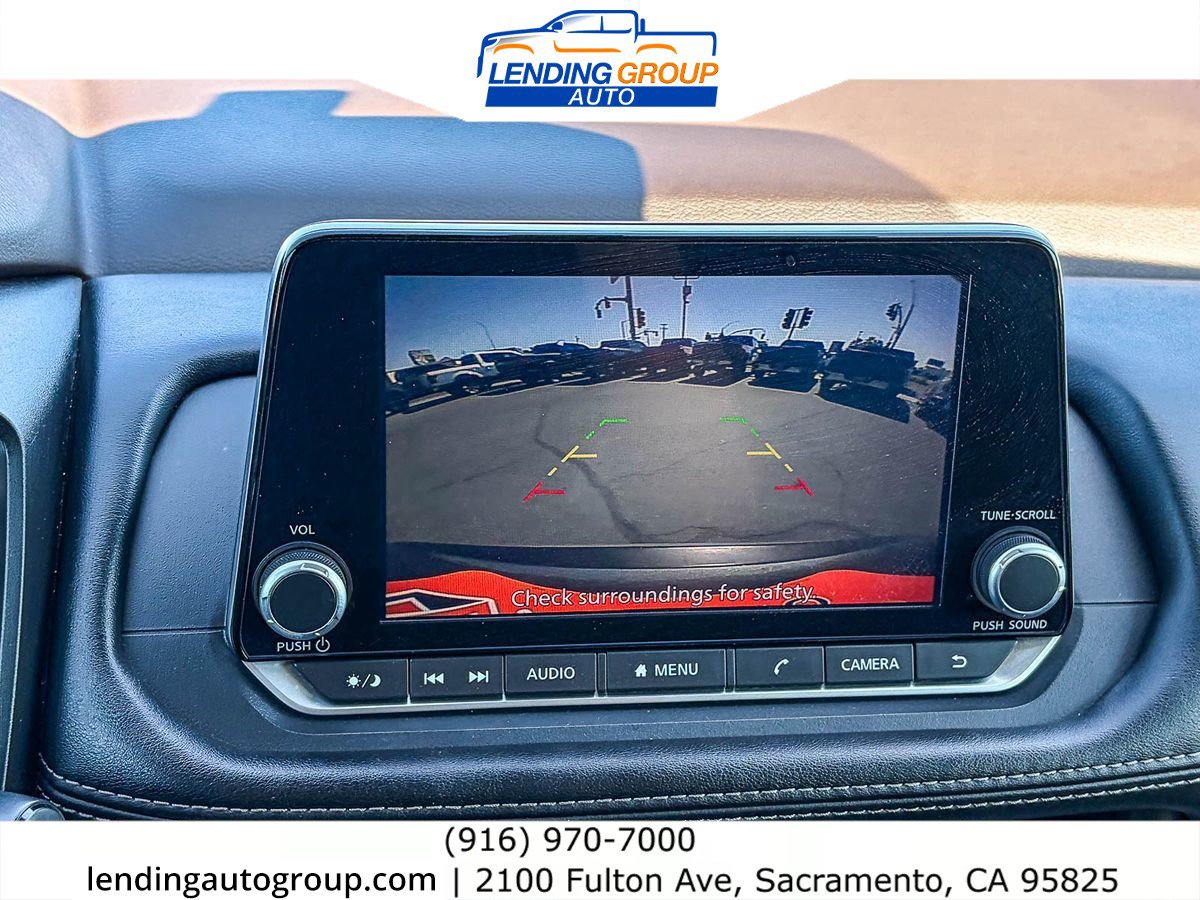 Used 2023 Nissan Rogue S AWD/4WD image 23