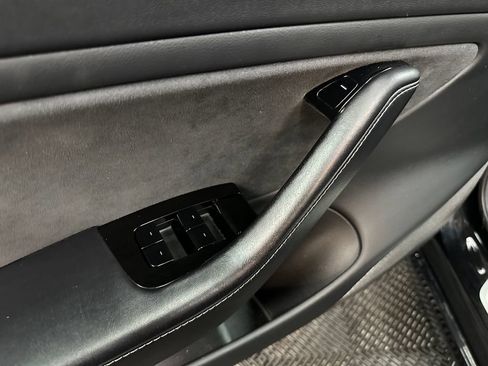 Used 2018 Tesla Model 3 Long Range RWD image 18