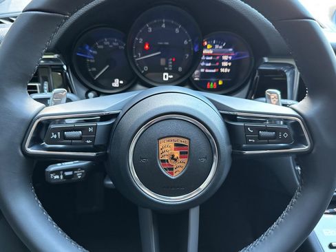 New 2026 Porsche Macan AWD/4WD image 28