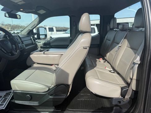 Used 2018 Ford F250 XL image 21