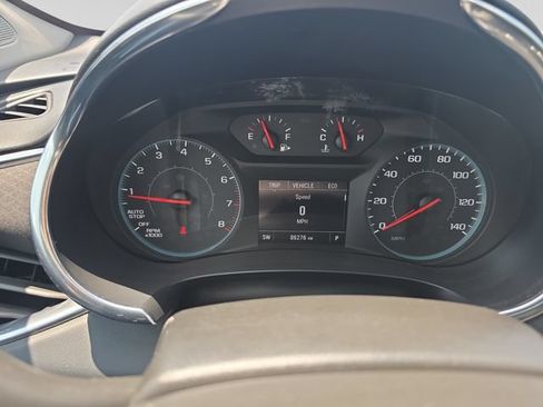 Used 2021 Chevrolet Malibu LT FWD image 22
