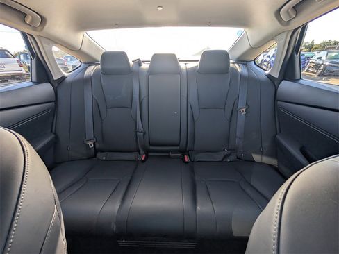 Certified 2024 Honda Accord EX-L image 12