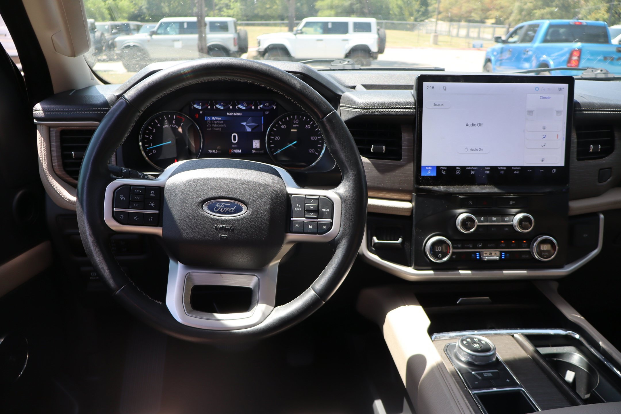 Used 2024 Ford Expedition Max Limited RWD image 20