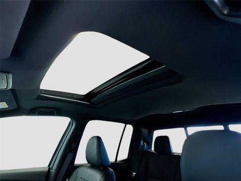 New 2026 Honda Ridgeline Black Edition image 17