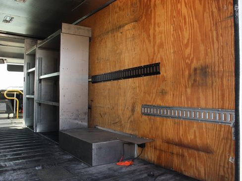 Used 2015 Ford E-450 and Econoline 450 Super Duty w/ A/C Prep Package image 10