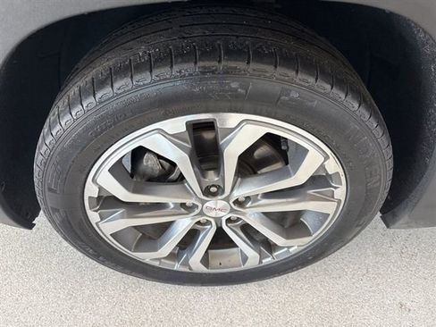 Used 2020 GMC Terrain SLT w/ Preferred Package AWD/4WD image 5