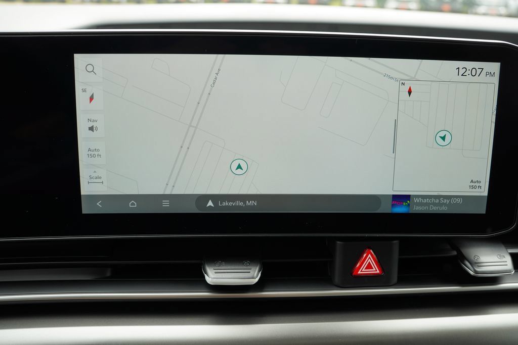 New 2027 Kia Carnival SX FWD image 16