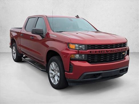 Used 2021 Chevrolet Silverado 1500 Custom image 3