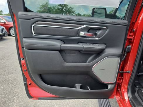 New 2026 RAM 1500 Laramie AWD/4WD image 10