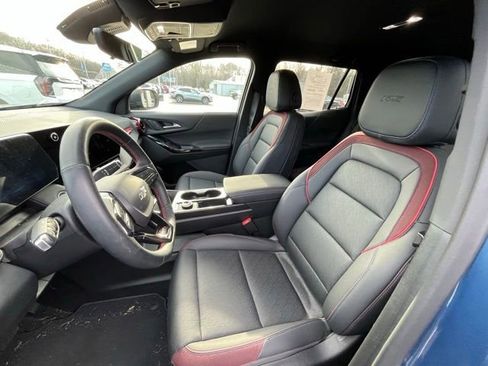 Used 2025 Chevrolet Equinox RS w/ Safety and Technology Package image 10