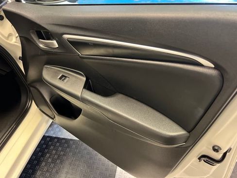 Used 2017 Honda Fit EX-L image 11