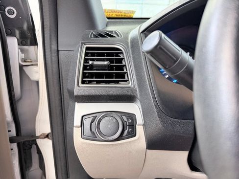 Used 2018 Ford Explorer FWD image 36