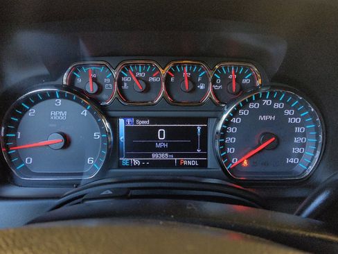 Used 2017 Chevrolet Tahoe LT RWD image 23