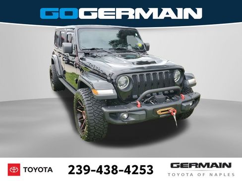 Used 2018 Jeep Wrangler Unlimited Sahara w/ Quick Order Package 24M Moab AWD/4WD image 5