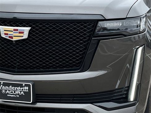 Used 2021 Cadillac Escalade ESV Sport w/ Driver Assist Tech Package image 9