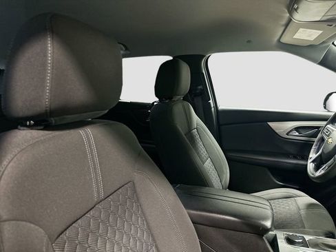 Used 2021 Chevrolet Blazer LT FWD image 24