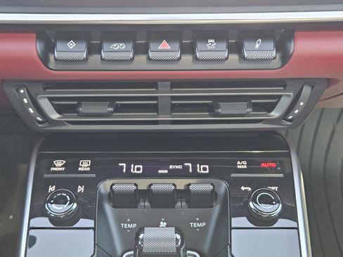 Certified 2021 Porsche 911 Carrera S image 19