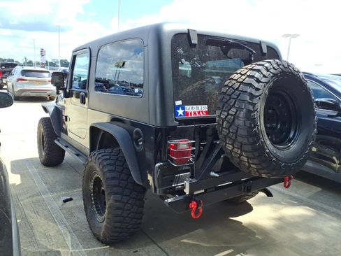 Used 2006 Jeep Wrangler Unlimited Rubicon AWD/4WD image 2