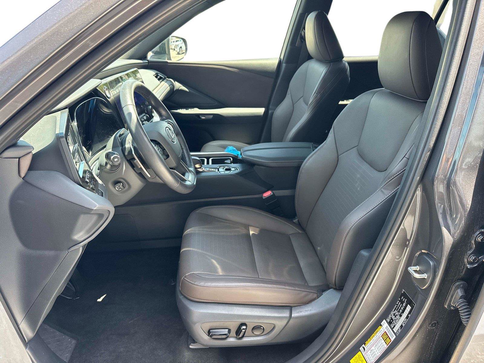 Certified 2025 Lexus TX 350 AWD w/ Technology Package image 22