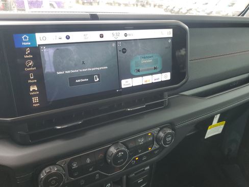 New 2026 Jeep Gladiator Rubicon w/ Safety Group image 17