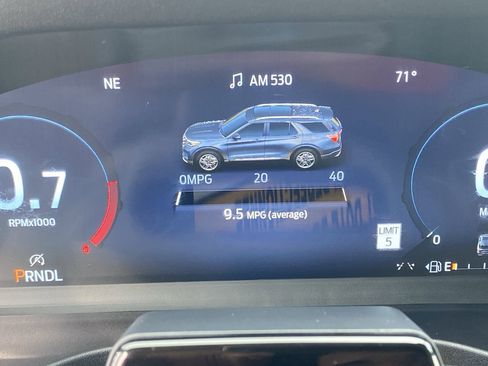 New 2026 Ford Explorer ST-Line w/ ST-Line Street Pack RWD image 32