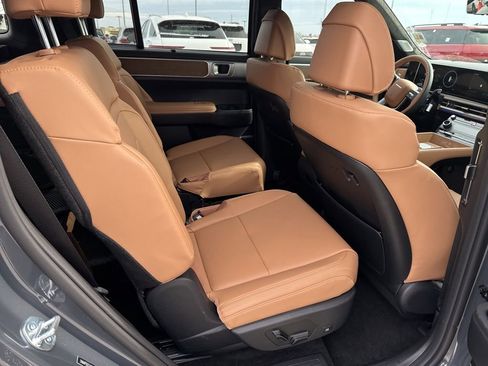 New 2026 Hyundai Santa Fe Calligraphy AWD/4WD image 16
