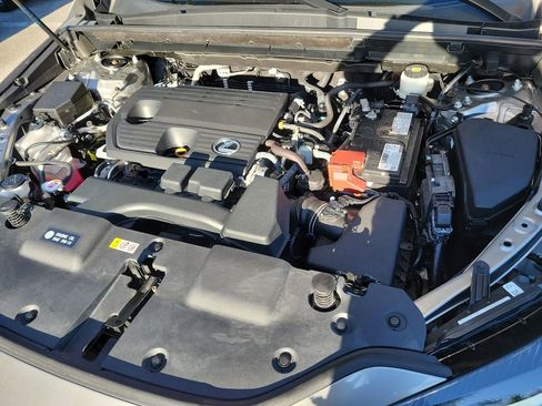 Used 2023 Lexus NX 250 FWD w/ Premium Package image 9