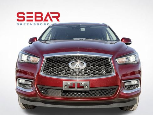 Used 2019 INFINITI QX60 Luxe w/ Essential Package image 3