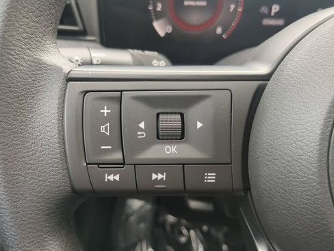 New 2026 Nissan Kicks SV w/ Charging Package FWD image 24