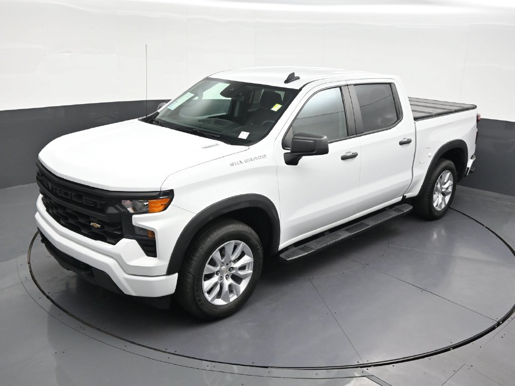 Used 2024 Chevrolet Silverado 1500 Custom RWD image 17