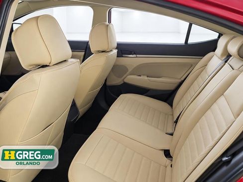 Used 2017 Hyundai Elantra Value Edition FWD image 16