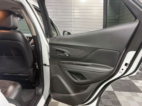 Used 2019 Buick Encore Preferred w/ Safety Package image 32