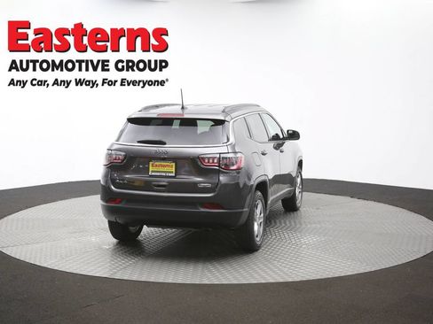 Used 2024 Jeep Compass Latitude AWD/4WD image 35