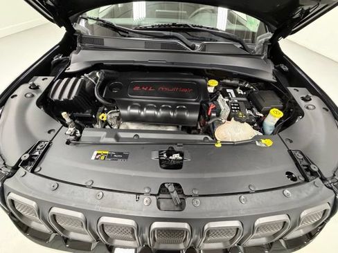 Used 2022 Jeep Compass Trailhawk AWD/4WD image 28